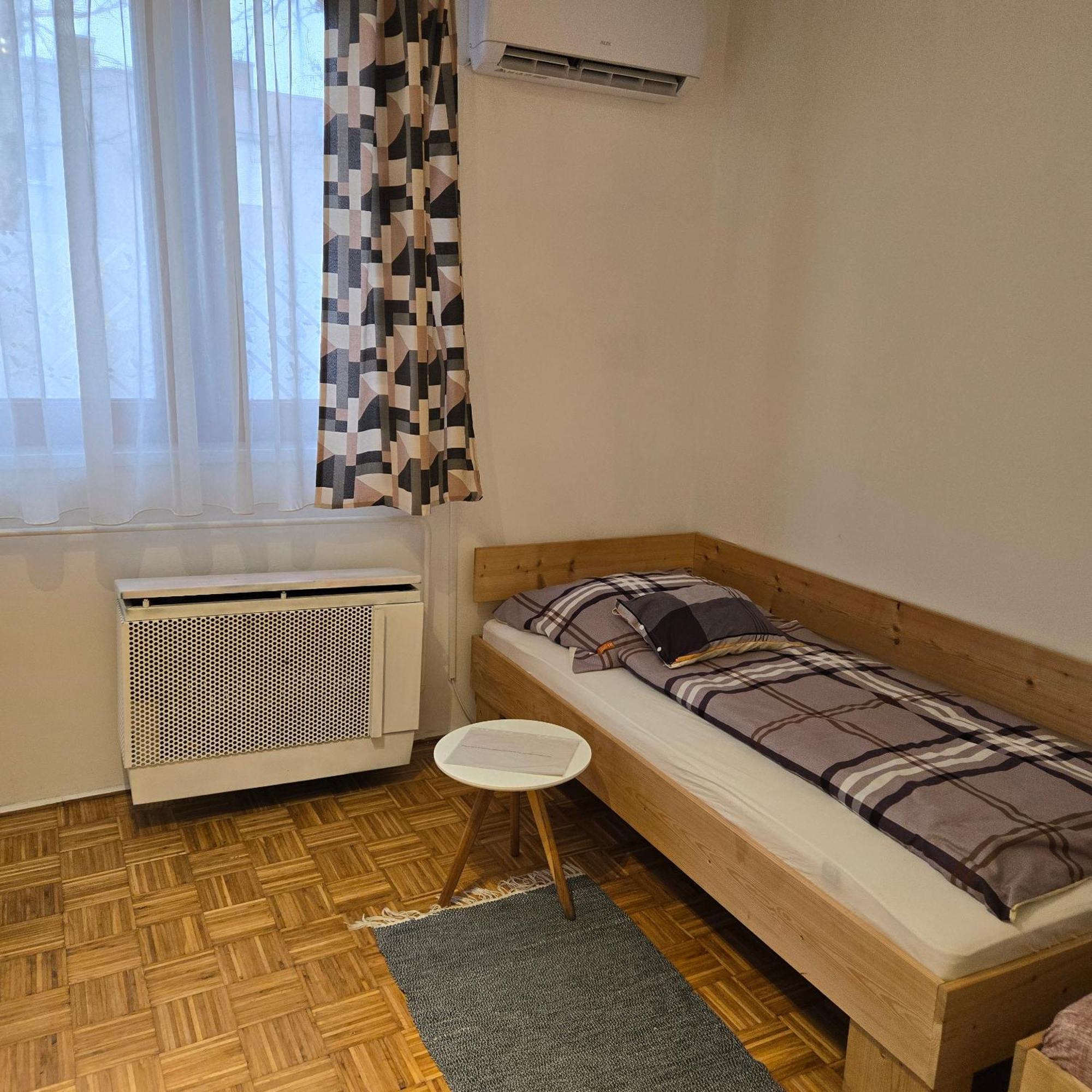 Orsi Szallashelyek Kecskemet 2 Экстерьер фото